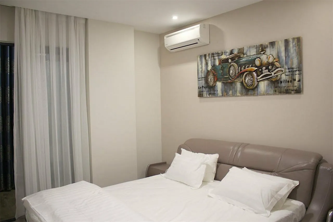 Park Hotel Tirana