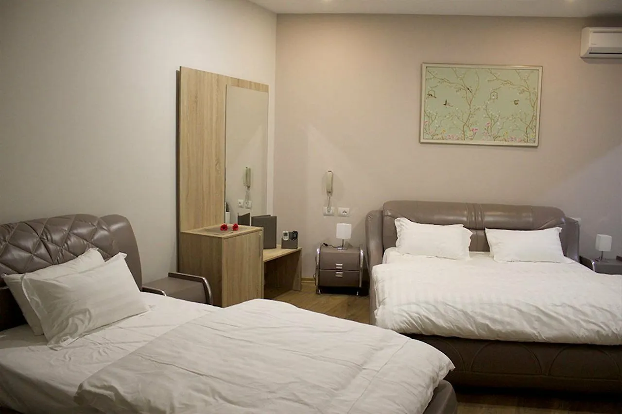 ***  Park Hotel Tirana Albania